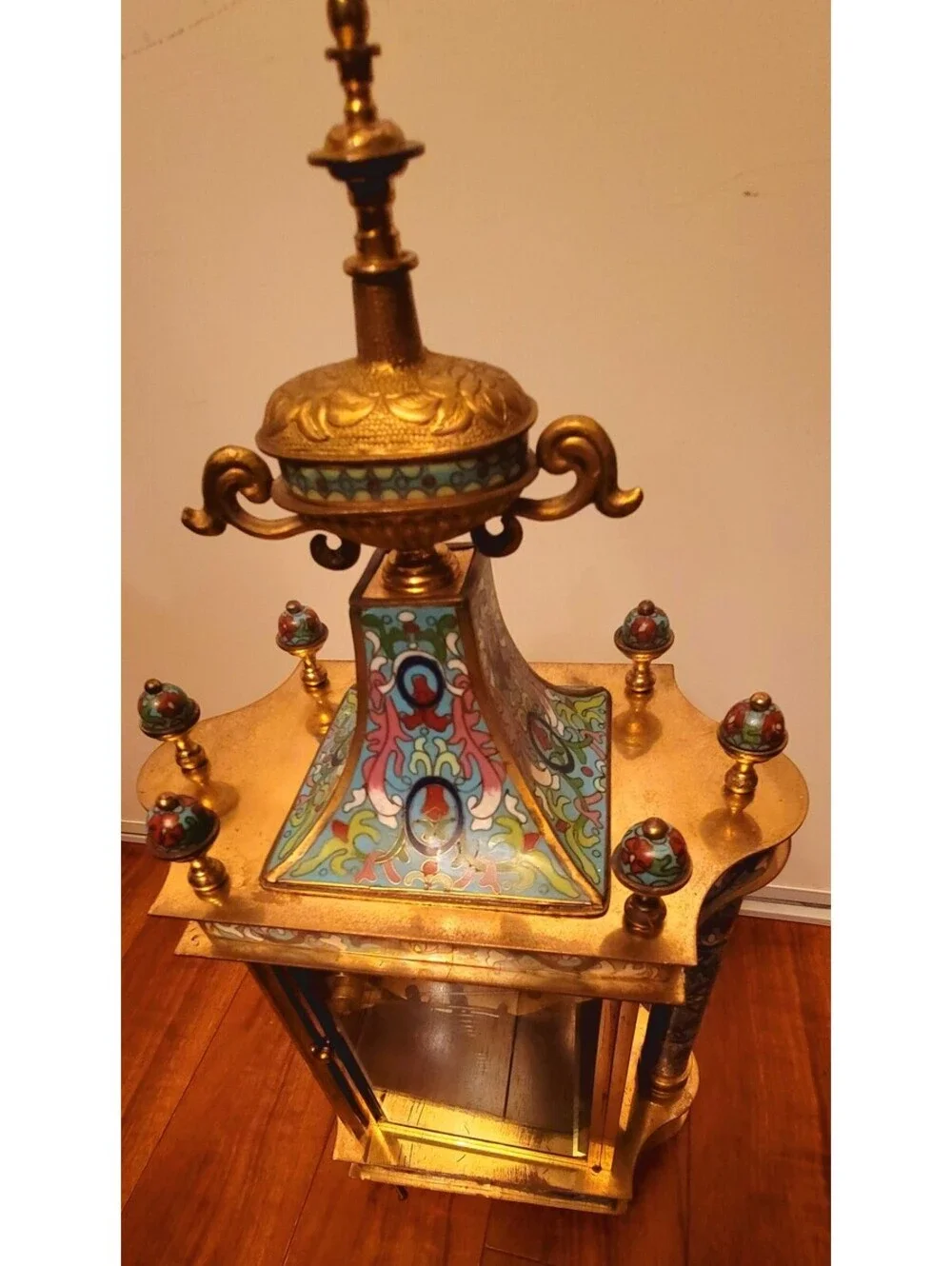 Chinese cloisonne Antique Decorative Brass and Enamel Clock with Columns